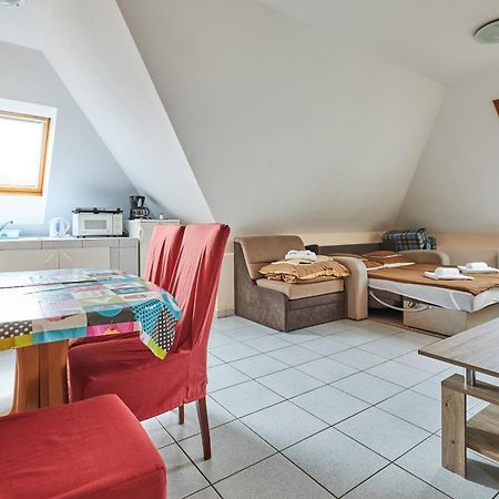 Ada Apartmanhaz Hajduszoboszlo Exterior photo
